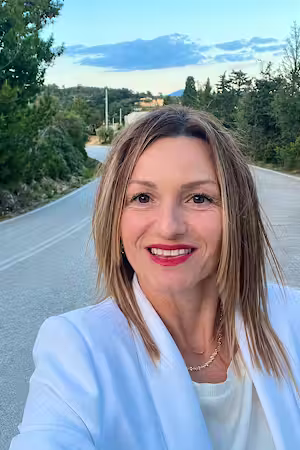 Ελένη Eleni