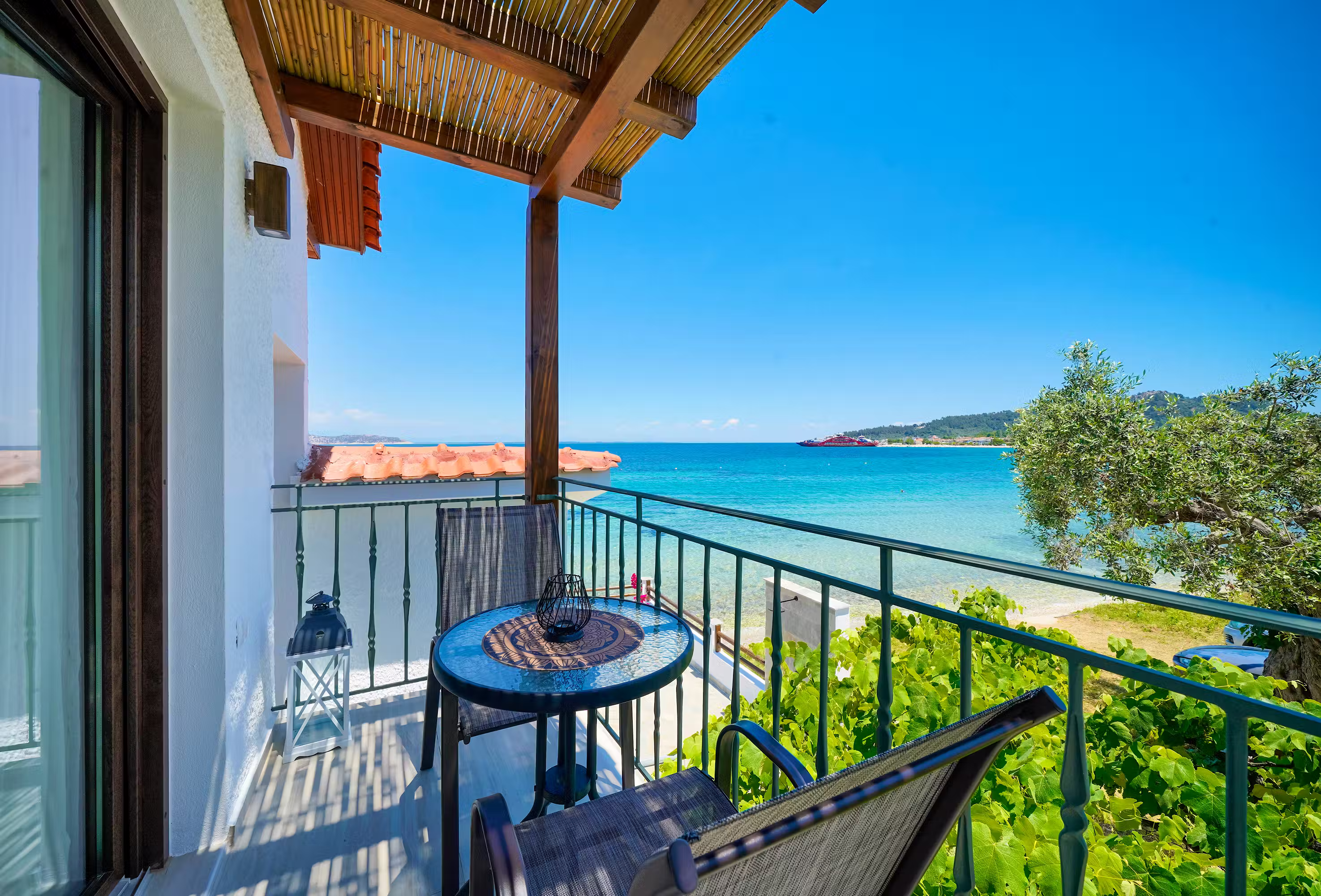 Suite #2 Apartment with Sea View Balcony - Intro - 0