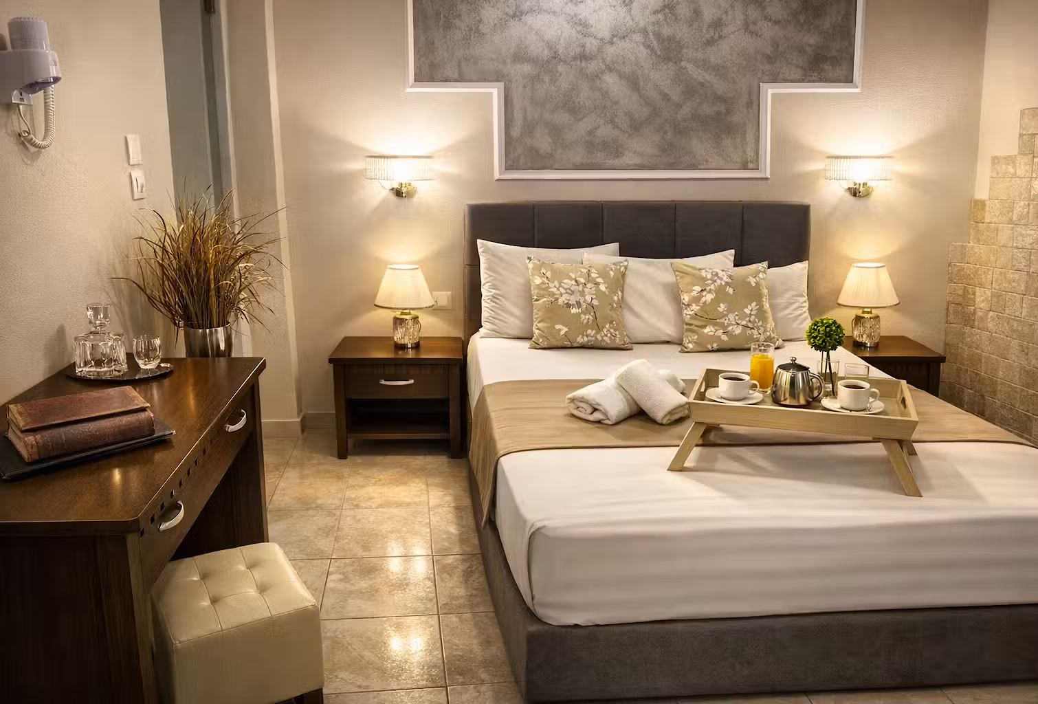 Suite Junior - Intro - 0