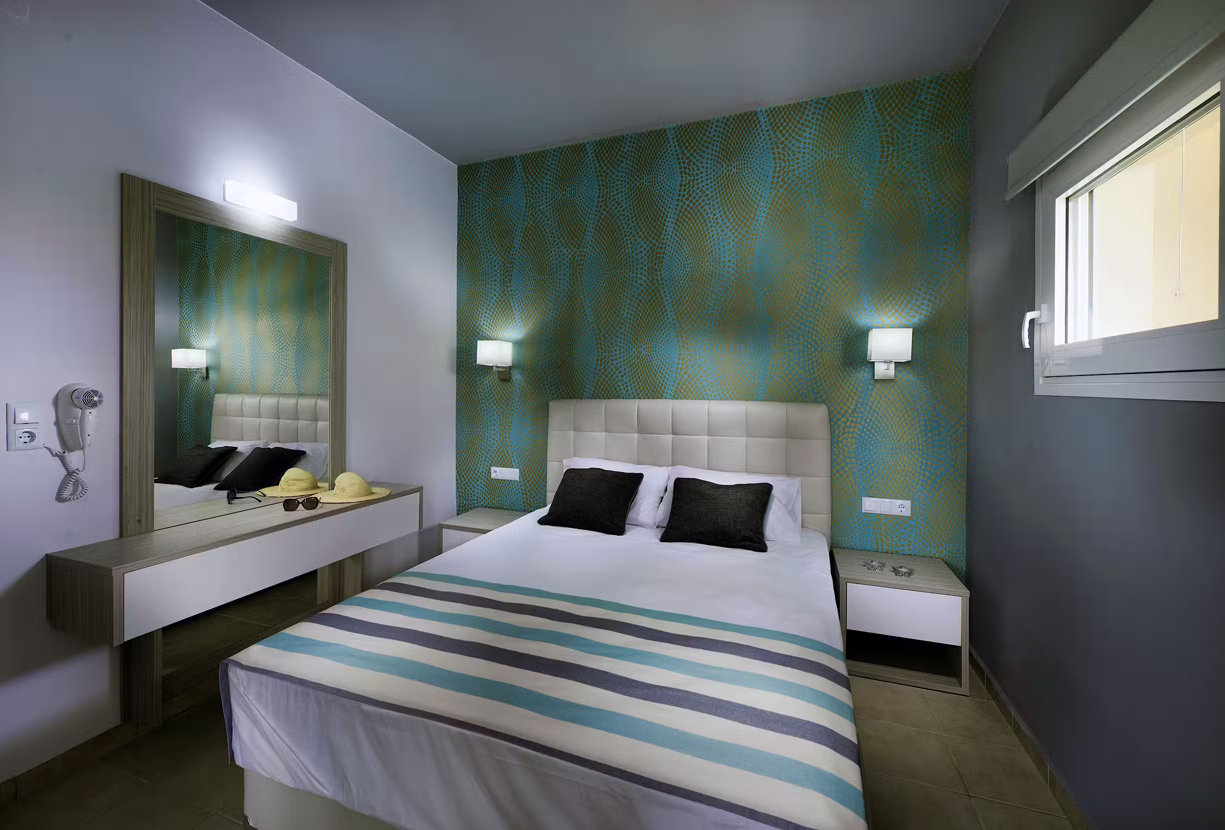 Apartment Thalassa - Intro - 0