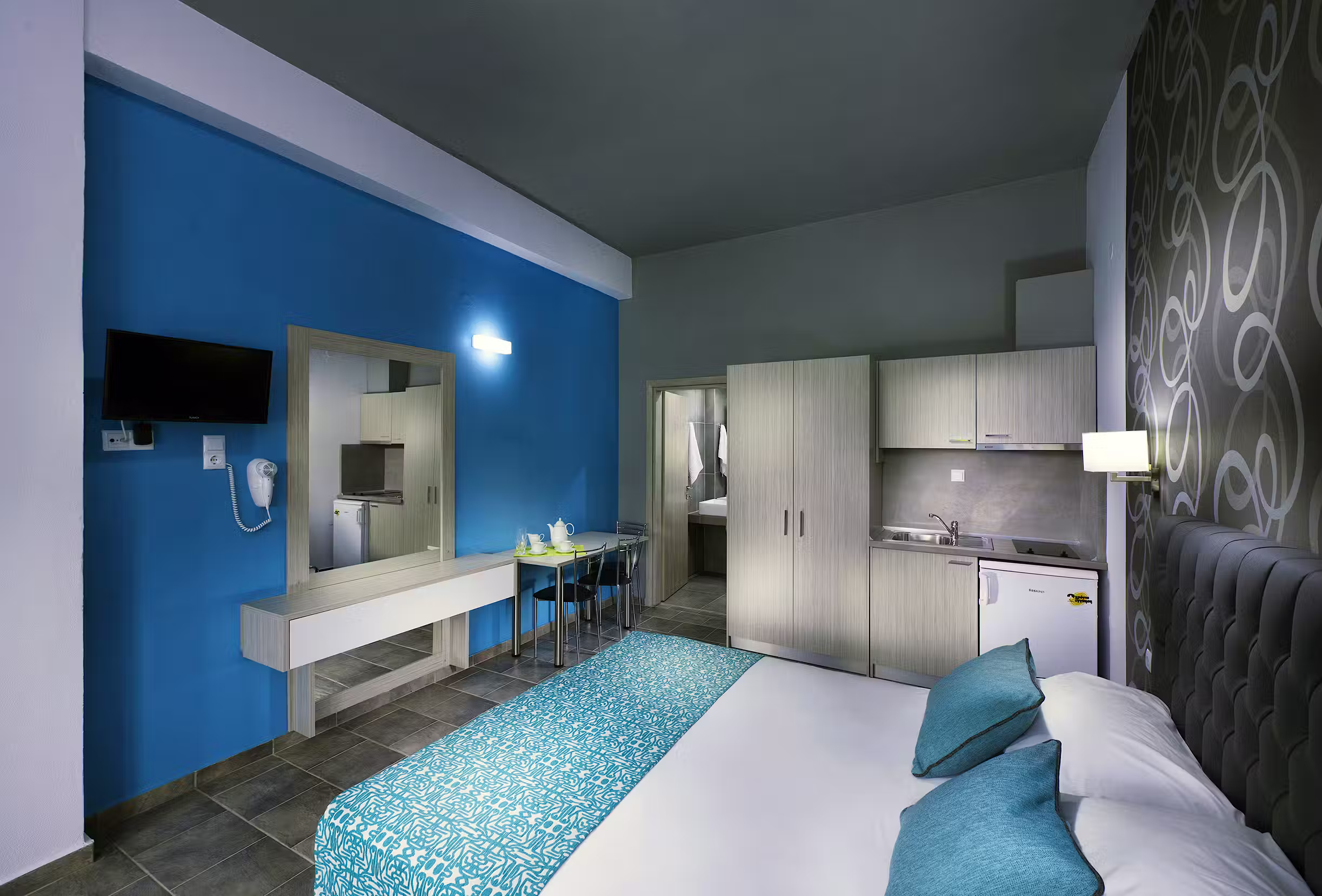 Studio Votsalo - Intro - 0